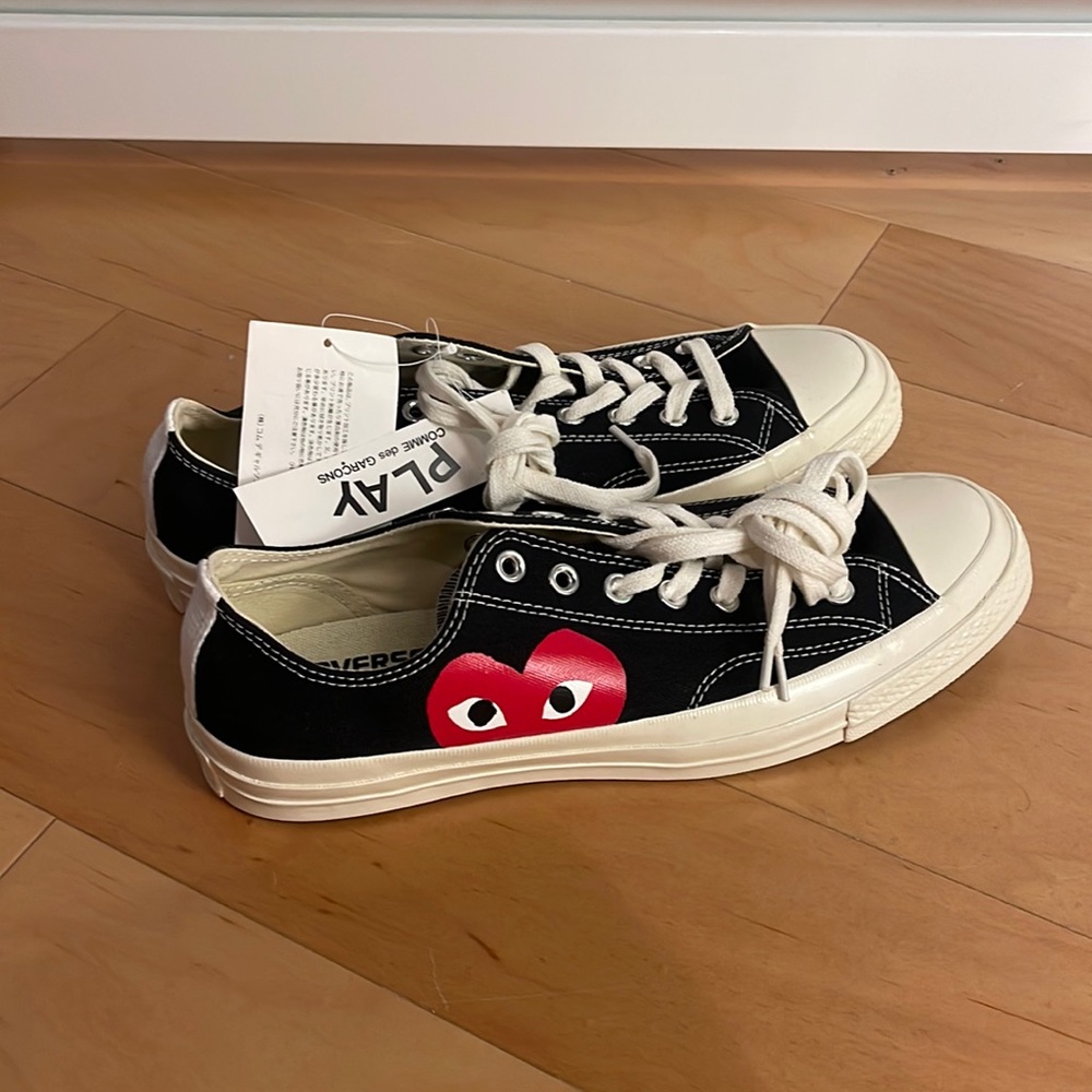 Comme Des Garçons Play by Converse - Hidden Heart Sneakers - Men 10 Women 12 NWT